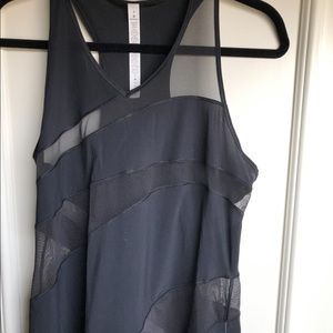 Lululemon mesh in motion racer back tank size 8
